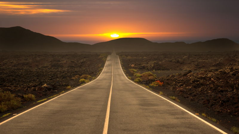 Qazaxıstan 13 min kilometrlik yol tikir