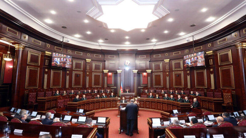 Ali Məhkəmə Plenumunun növbəti iclası keçirildi -