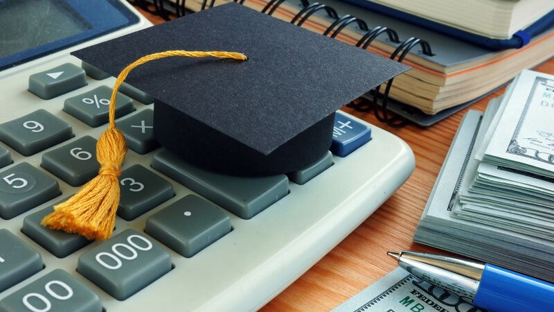 Ceyhun Məmmədov: Uşaqların internetdən istifadəsinə məhdudiyyətlər olmalıdır