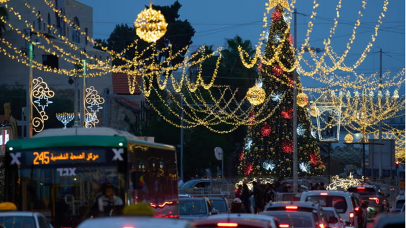 İsraildə Milad tədbirində Şaxta baba geyimində olan fələstinli saxlanılıb