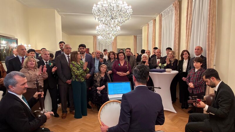 Niderlandda Dünya Azərbaycanlılarının Həmrəylik Günü qeyd olundu