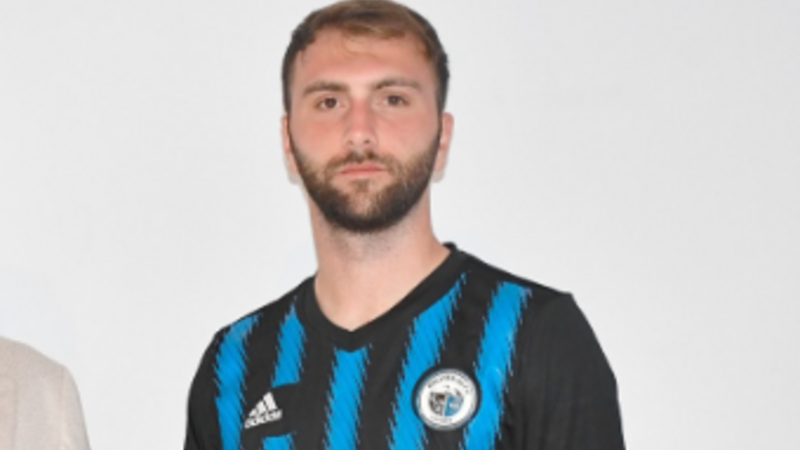 Millimizin sabiq futbolçusu öz komandasının uduzacağına mərc edibmiş