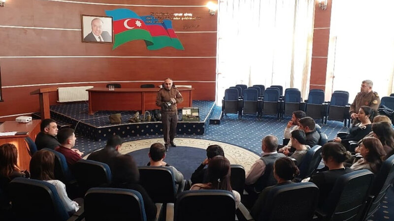 FHN-in regional mərkəzlərində kurslar keçirildi