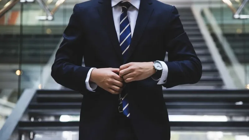 Azərbaycanda şirkət rəhbərinin əmlaklarına həbs qoyulub -