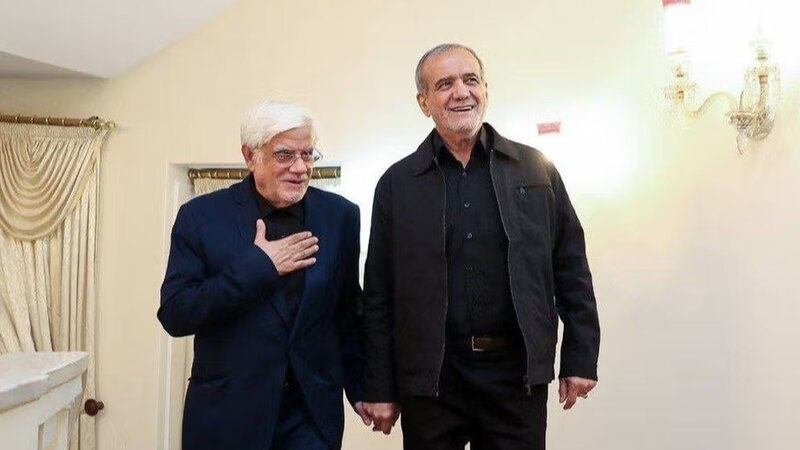 İranın I vitse-prezidenti istefa verdi, Pezeşkian qəbul etmədi