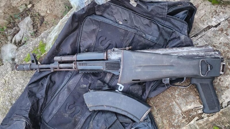 Bakıda məhkumun gizlətdiyi "Kalaşnikov" aşkarlandı