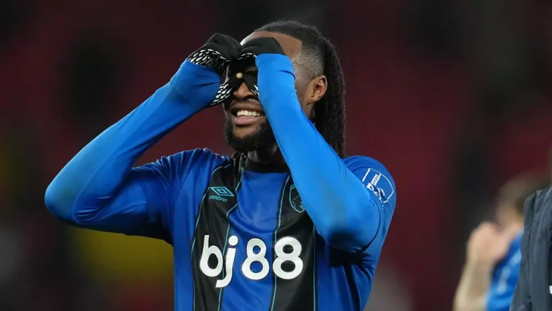 "Mançester Siti"dən 75 milyonluq transfer