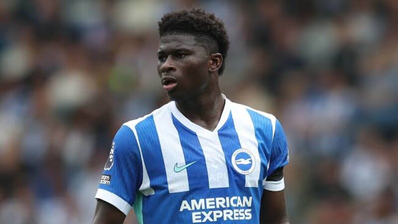 “Mançester Yunayted” 22 yaşlı futbolçu ilə maraqlanır