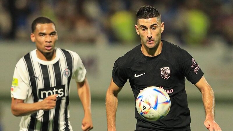 "Sabah" məşhur futbolçusu ilə yollarını ayırdı