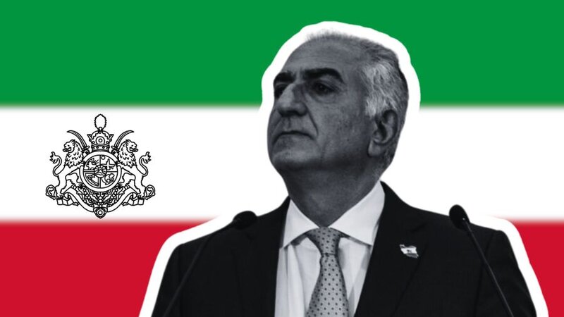 Özünü “İranın atası” elan etdi