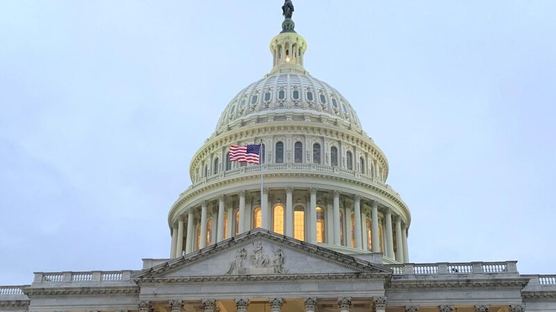 ABŞ Venesueladan 4 ölkə ilə iqtisadi əlaqələri kəsməyi tələb edir