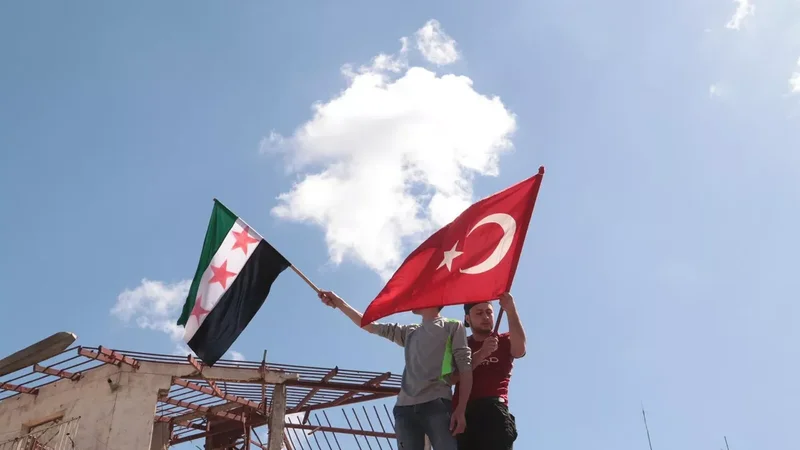 Türkiyə Suriyadakı vəziyyətlə bağlı hərbi tədbirlər gördü