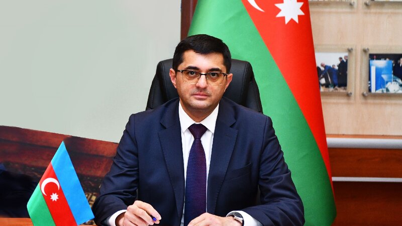 Rüfət Əzizov: Bəzi institutlarda kifayət qədər elmi məhsuldarlıq yoxdur