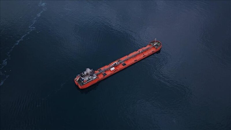 Qara dənizdə neft tankeri dron hücumuna məruz qaldı