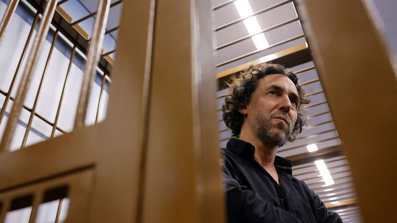 Putin Rusiyada həbsdə olan Fransa vətəndaşını əfv etdi