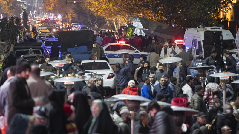 İranda internet tamamilə kəsildi –