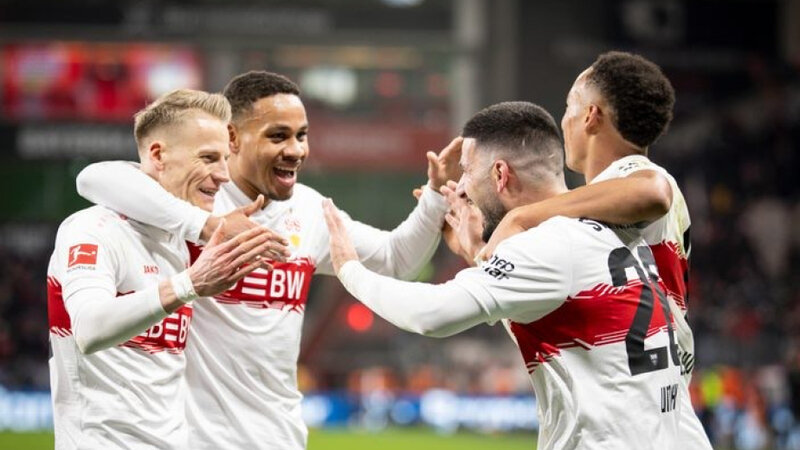 Bundesliqa: “Bayer Leverkuzen” öz meydanında “Ştutqart”a böyük hesabla məğlub oldu