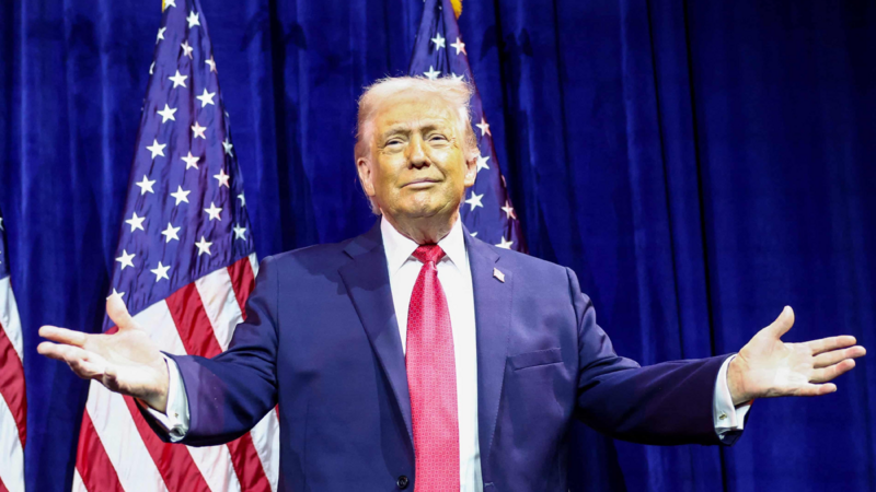 "The Guardian": Trampın xarici siyasəti Ukrayna və Venesuelanı xaosa sürükləyir