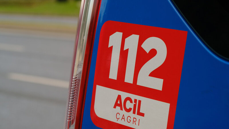 İstanbulda yaşayış kompleksində partlayış baş verib -