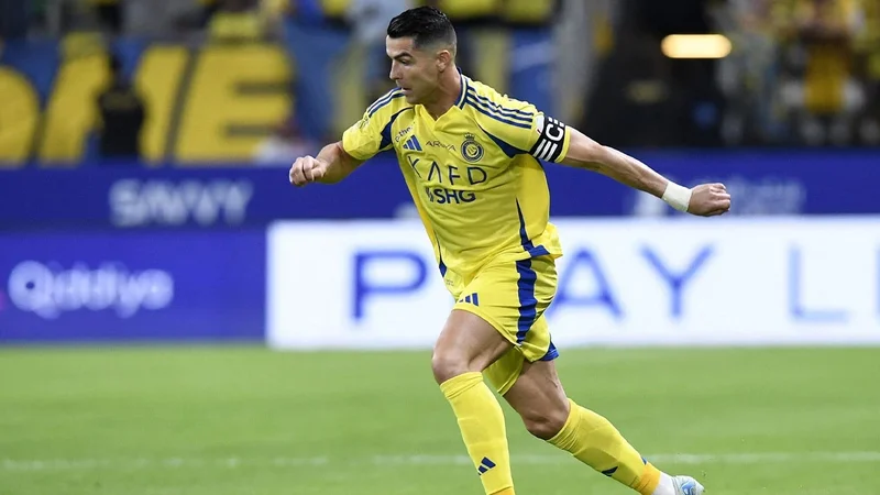 Ronaldu karyerasında 959-cu qolu vurdu -