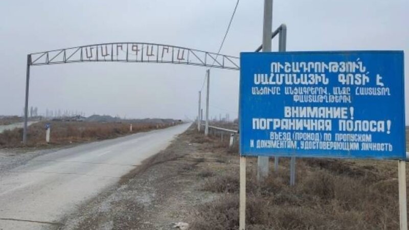 Ermənistan Rusiya hərbçilərini sərhəddən çıxarır