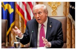 Tramp: ABŞ və İran rəsmilərinin görüşü ilə bağlı planlar qüvvədə qalır