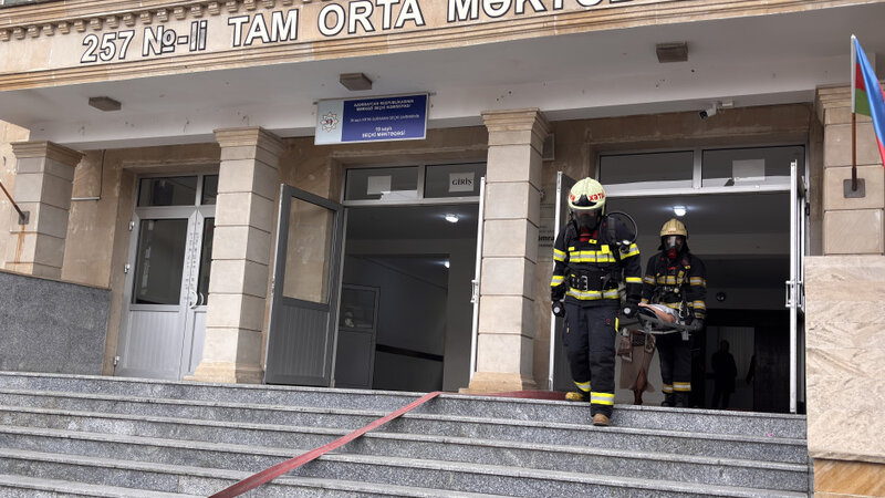 FHN orta məktəbdə təlim keçirdi -