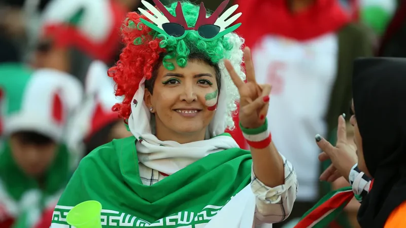 İran millisinin azarkeşləri ABŞ-yə buraxılmayacaq