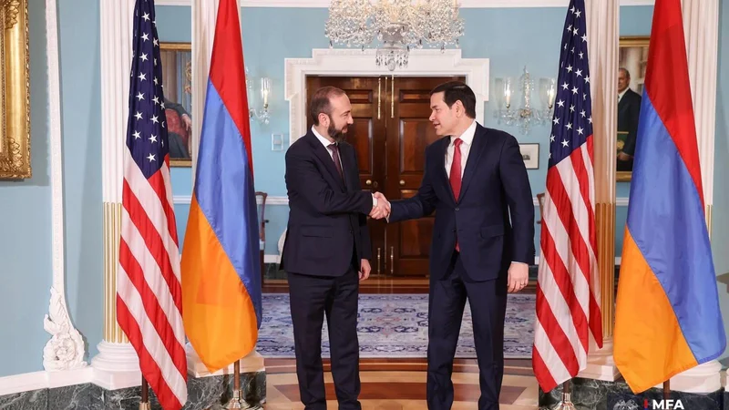 Ermənistan “Tramp Marşrutu”nu ABŞ-yə 49 illik icarəyə verəcək