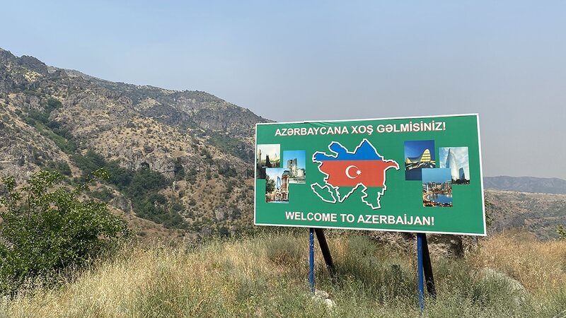 Sərhədlərinin delimitasiya və demarkasiyası Almatı bəyannaməsi əsasında həyata keçirilir