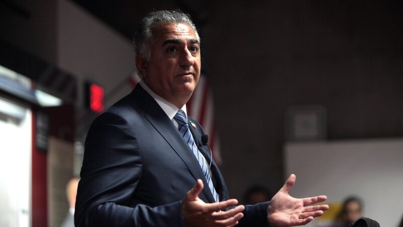 Rza Pəhləvi Avropa Parlamentində çıxış edə bilər