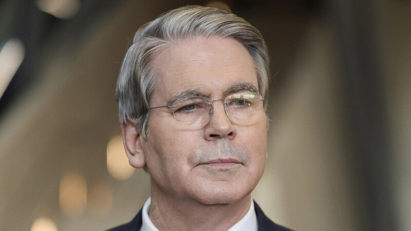 Bessent: ABŞ NATO-da qalacaq