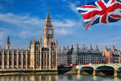 Britaniya Rusiya qırıcılarının təhlükəli uçuşları barədə məlumat yaydı