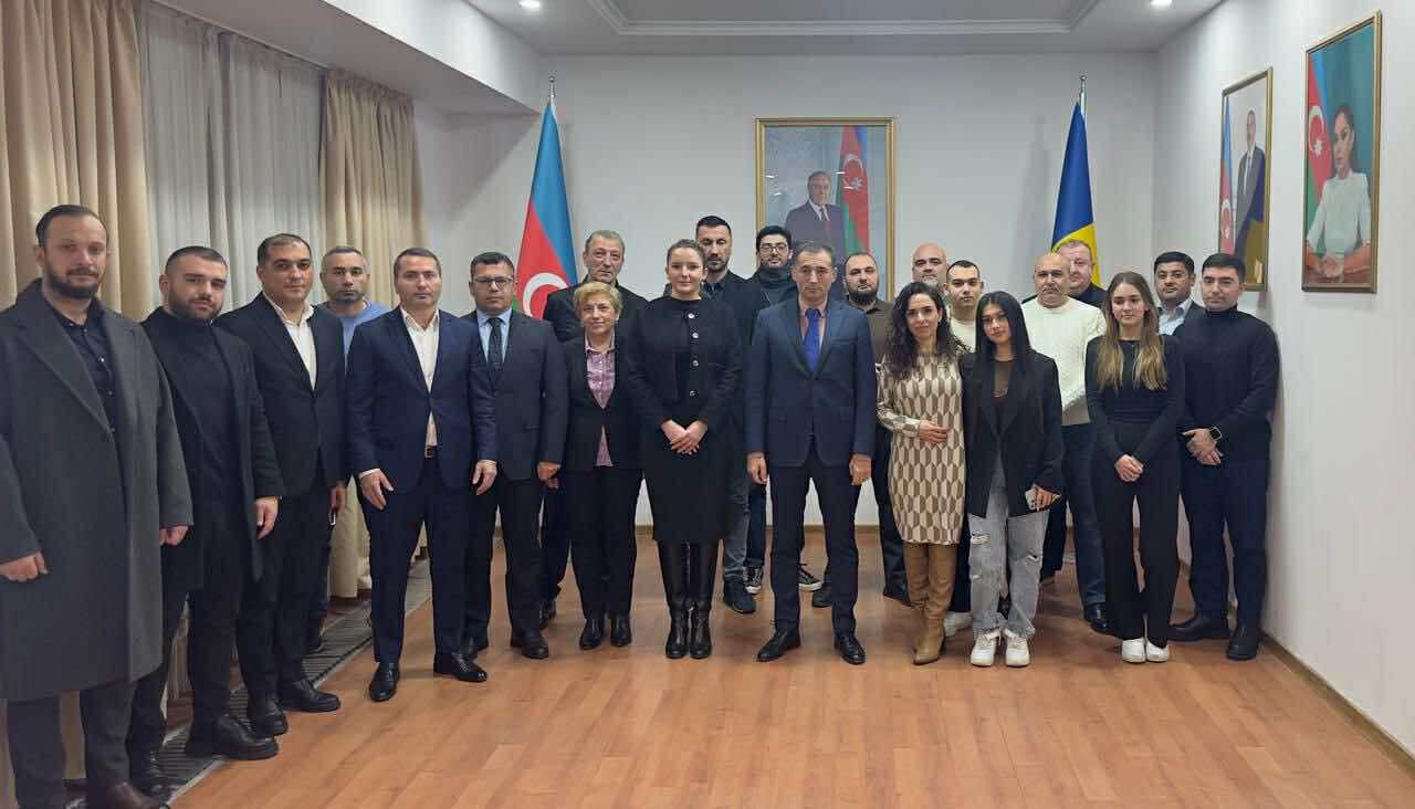 Rumıniyada 20 Yanvar faciəsinin qurbanları anıldı - FOTO