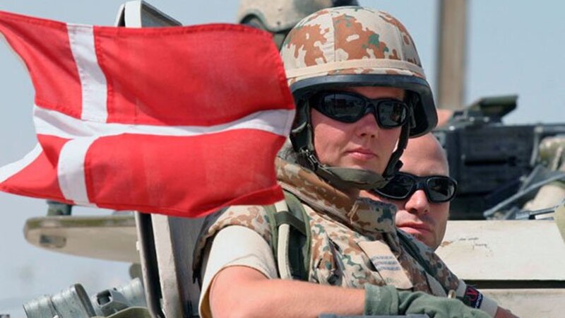 Danimarka Qrenlandiyaya minədək hərbçi göndərməyi planlaşdırır