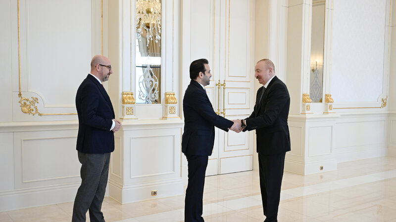 İlham Əliyev “Zayed İnsan Qardaşlığı Mükafatı” ilə bağlı nümayəndə heyətini qəbul etdi