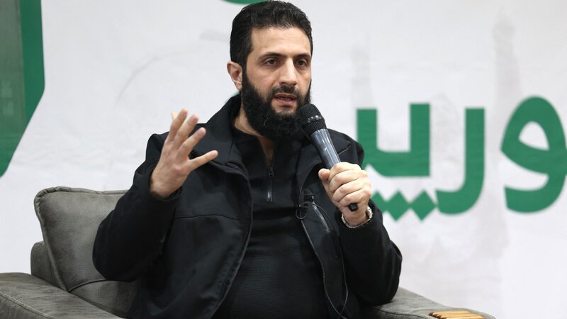 Tramp Şaraa və SDQ arasında seçimini etdi