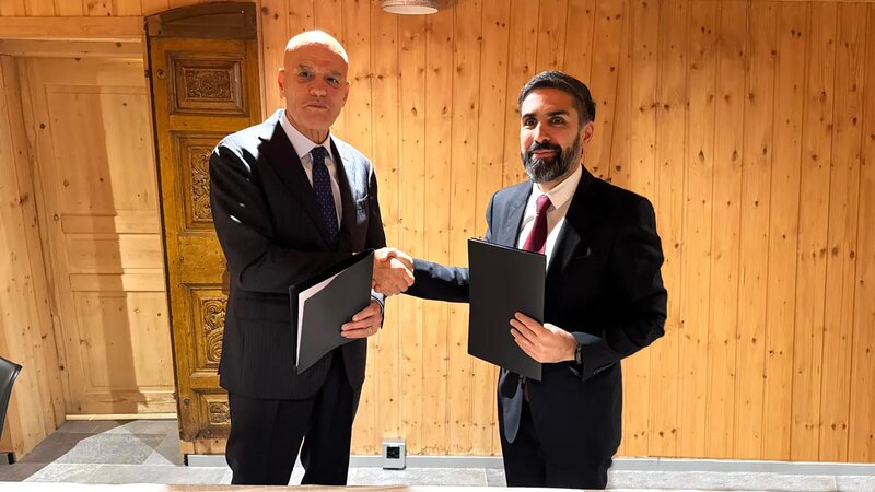 SOCAR “Baleine” neft-qaz yatağının işlənməsi layihəsində 10% iştirak payı aldı