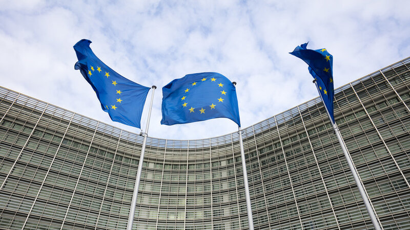 "Politico": Avropa İttifaqı ABŞ ilə bağlı illüziyalarını unutmağa məcbur qalacaq