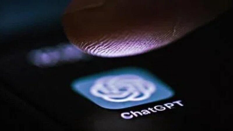 "ChatGPT" 18 yaşdan kiçik istifadəçiləri avtomatik müəyyən edəcək