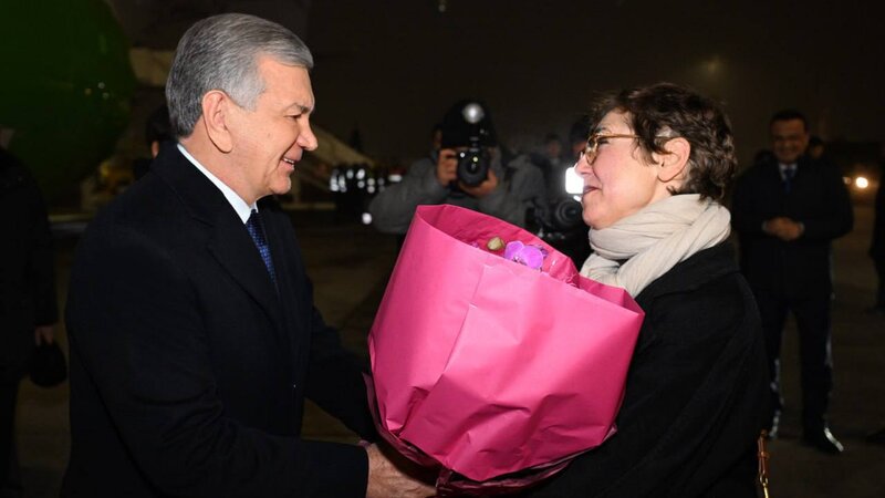 Özbəkistan Prezidenti İsveçrədə səfərdədir