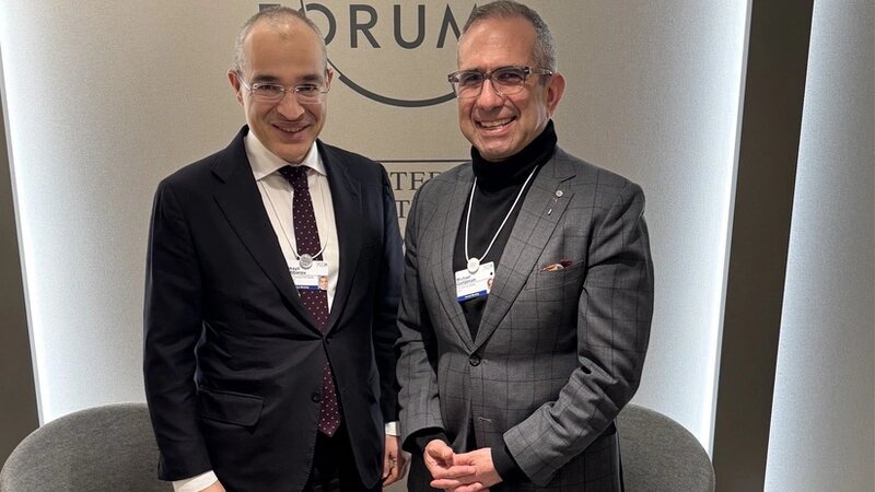 Mikayıl Cabbarov İsveçrədə "Coca-Cola" şirkətinin rəsmisi ilə görüşdü