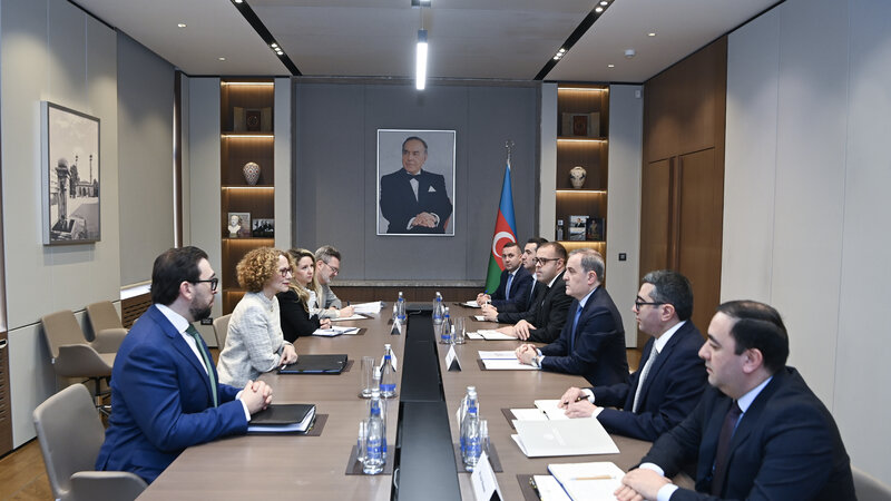 Ceyhun Bayramov NATO Baş katibinin müavini ilə görüşdü