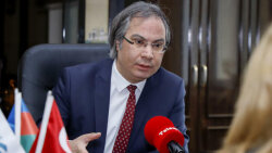 Səlçuk Karakılıç: Ortaq əlifba Türk dünyasında zehni inteqrasiyanı gücləndirəcək