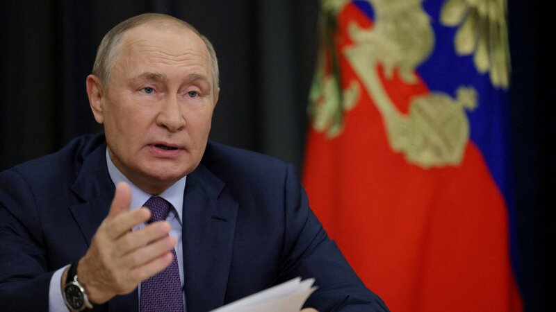 Putin ABŞ nümayəndələri ilə Ukrayna üzrə danışıqlara başlayıb