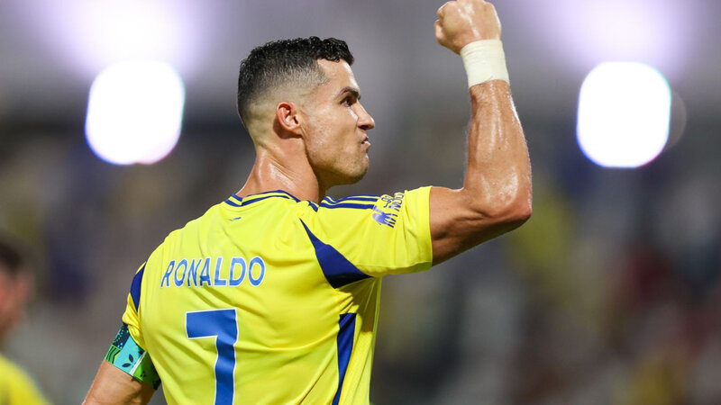 Ronaldu bu tarixdə futboldan gedir