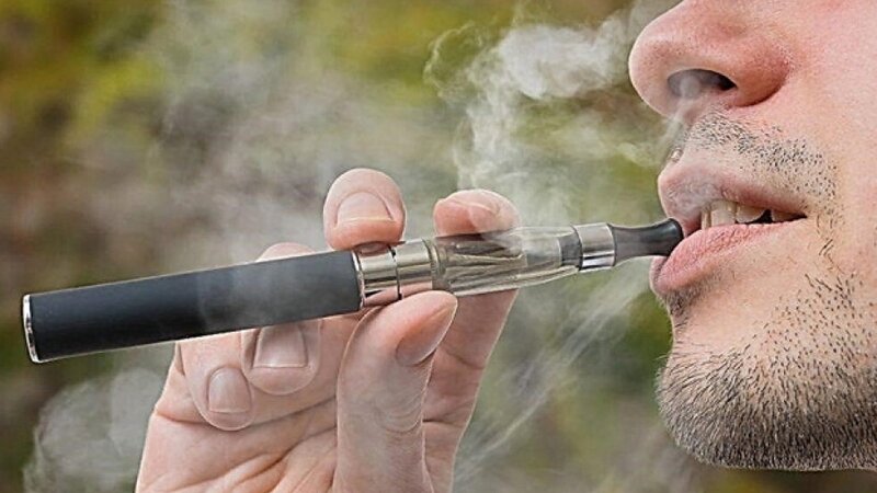 Elektron siqaretlər qadağan edilir