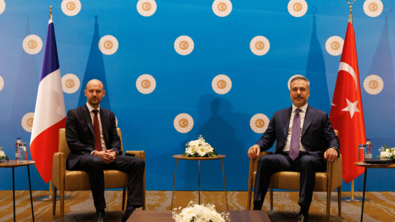 İtaliya Tehrandakı diplomatik nümayəndəliyində personalın sayını azaldır