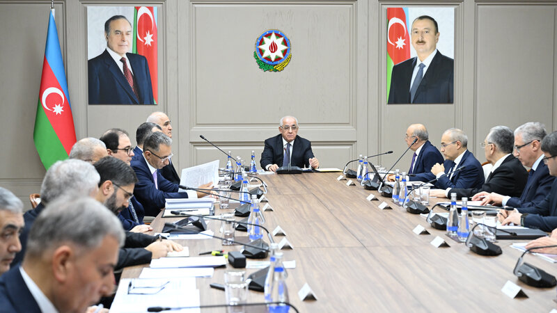 Nazirlər Kabinetində Xəzər dənizinin və Bakı buxtasının ekoloji vəziyyətinə dair iclas keçirildi