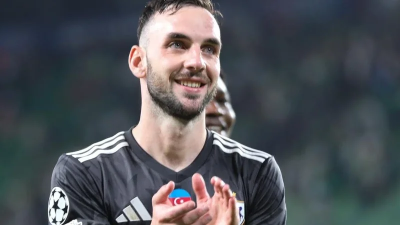 “Qarabağ”ın futbolçusu mükafatlandırıldı -